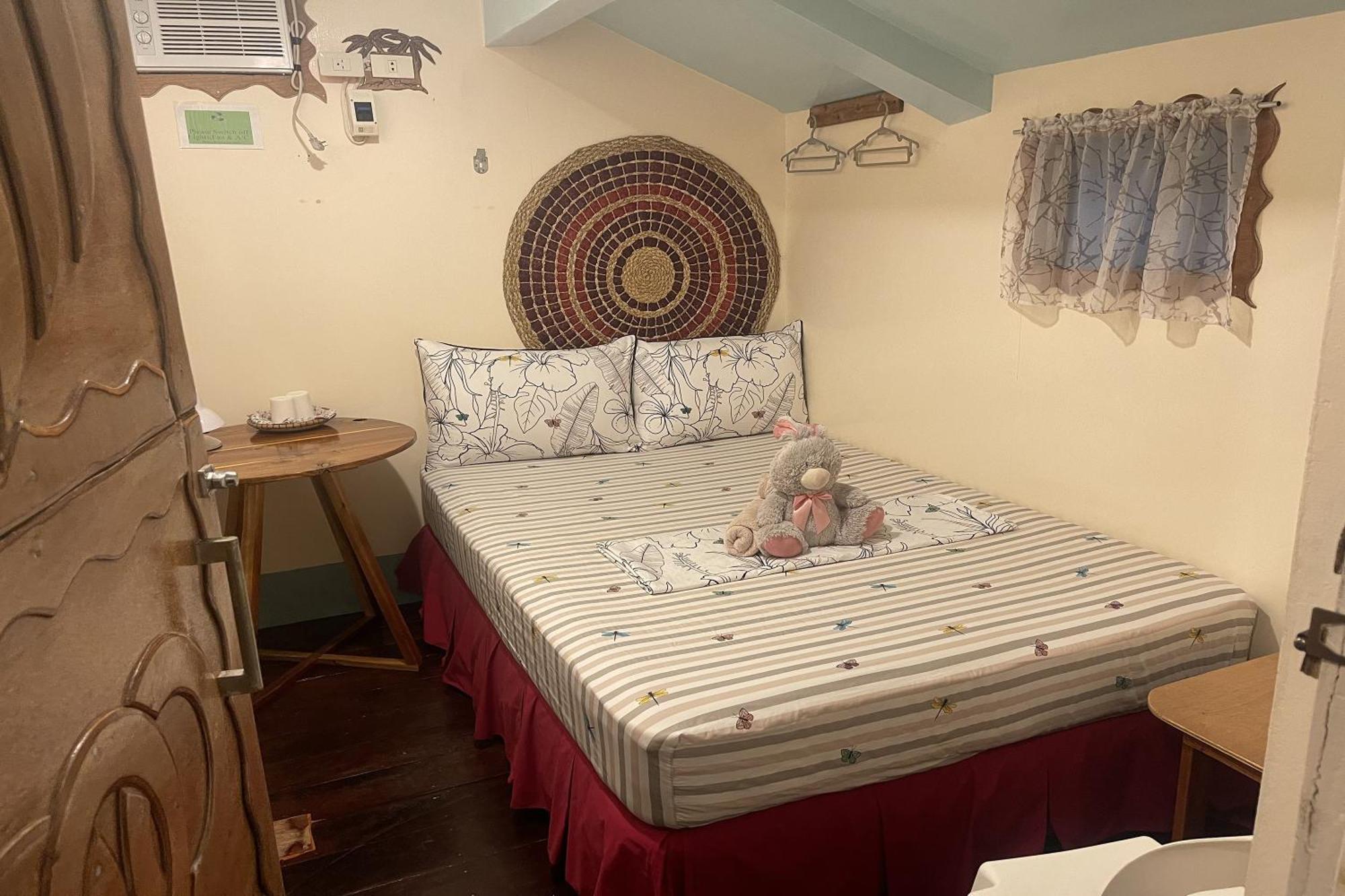 Balai Vivencio Hostel Puerto Princesa Екстер'єр фото